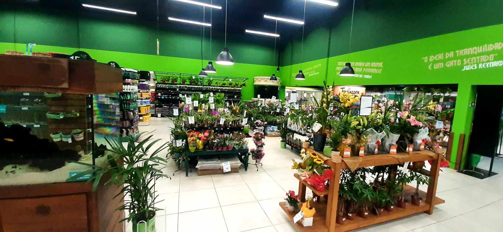 Cobasi_Tamboré_Jardinagem.jpg