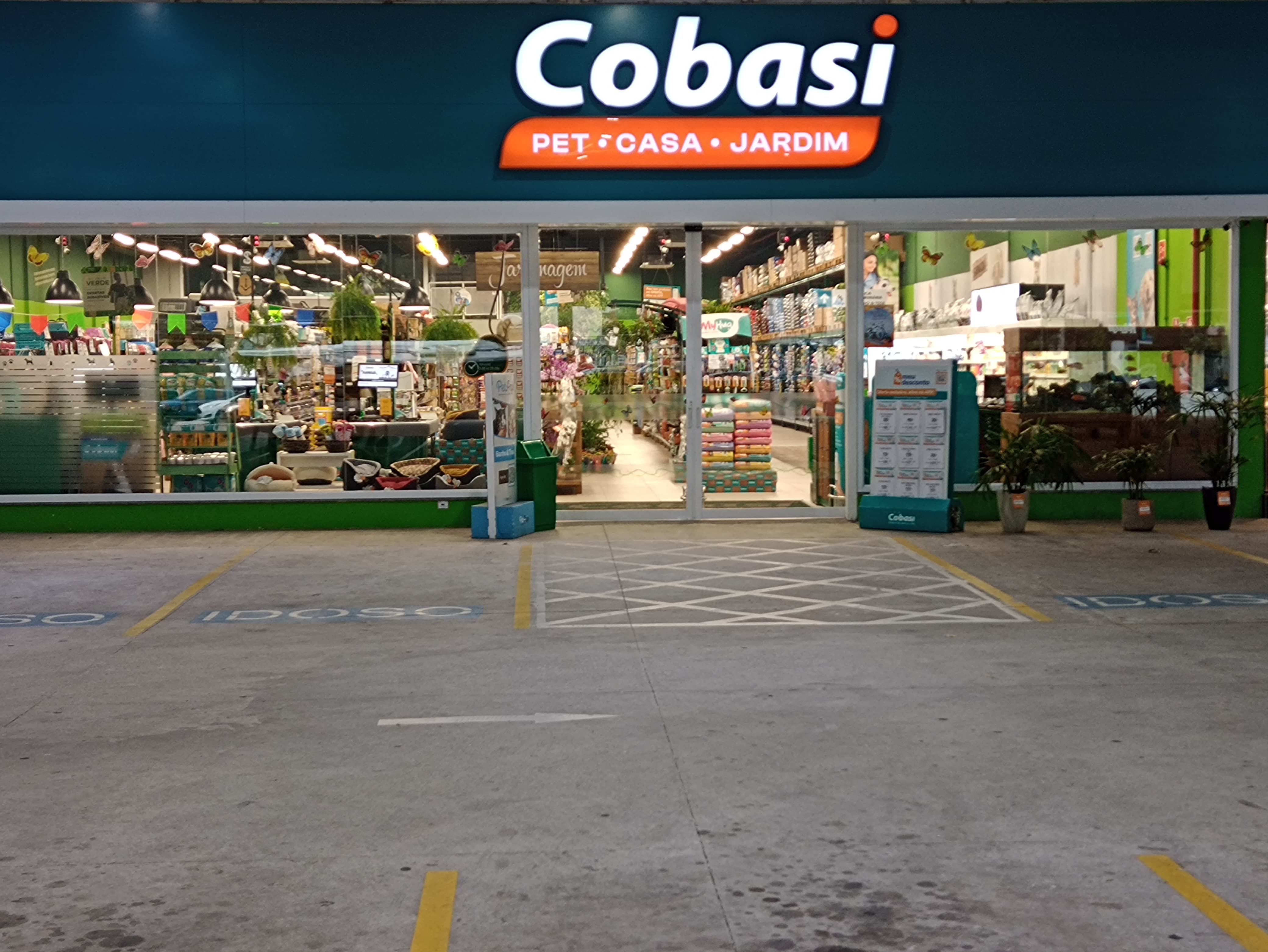 Ermano_Marchetti_estacionamento1.jpeg