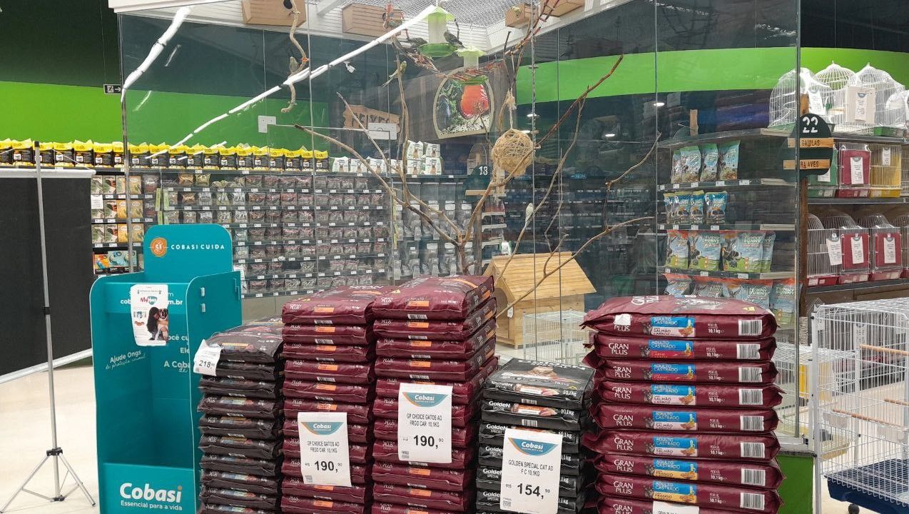 Fortaleza_Iguatemi_Ilha_Loja.jpg