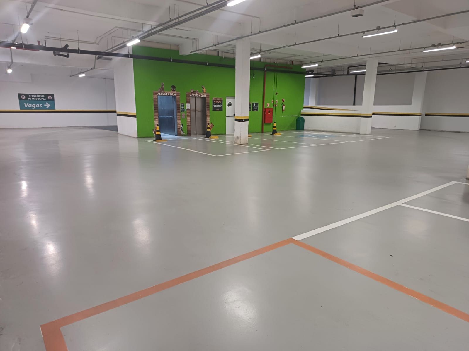 Sena-Madureira-Estacionamento.jpg