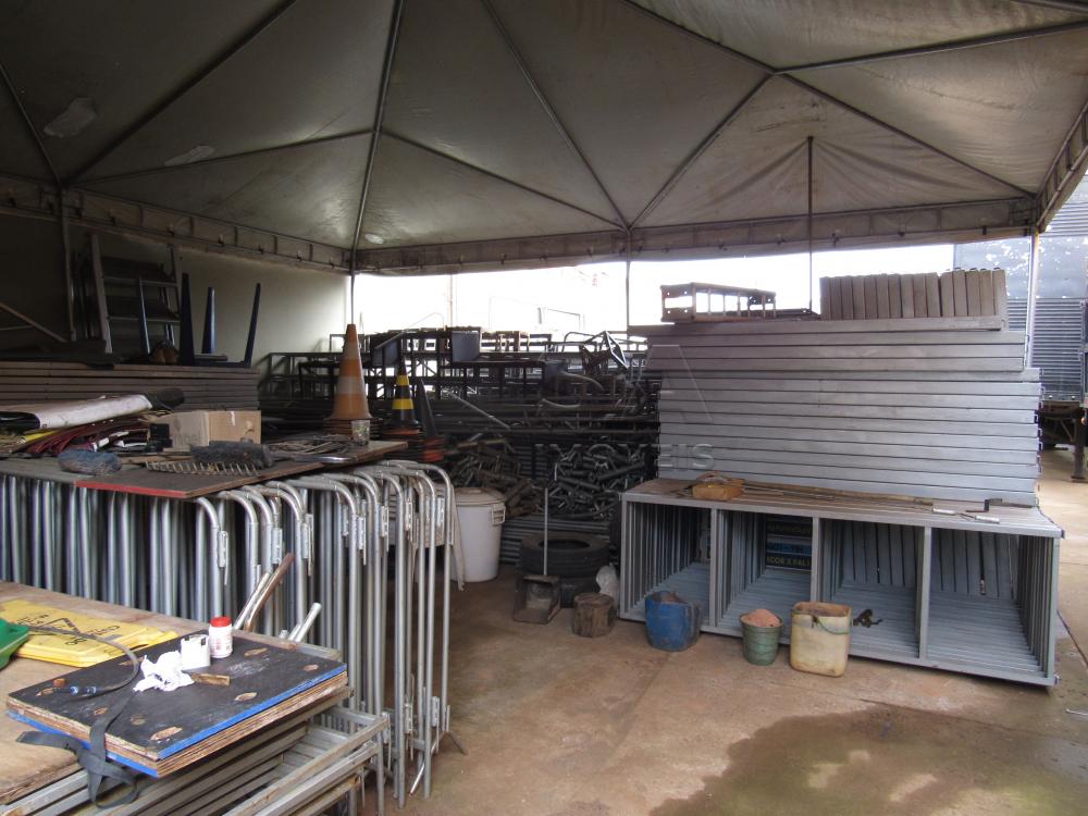 Alugar Comercial / Ponto Comercial em Botucatu R$ 22.000,00 - Foto 19