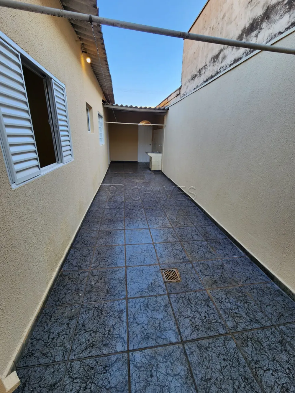 Alugar Casa / Padr&atilde;o em Ribeir&atilde;o Preto R$ 3.100,00 - Foto 3
