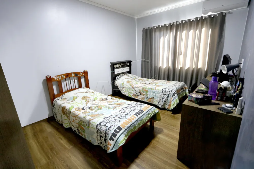 Comprar Casa / Padr&atilde;o em Toledo R$ 790.000,00 - Foto 17