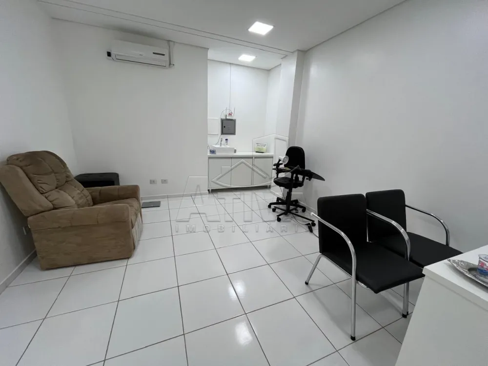 Alugar Comercial / Sala Comercial em Toledo R$ 7.500,00 - Foto 6
