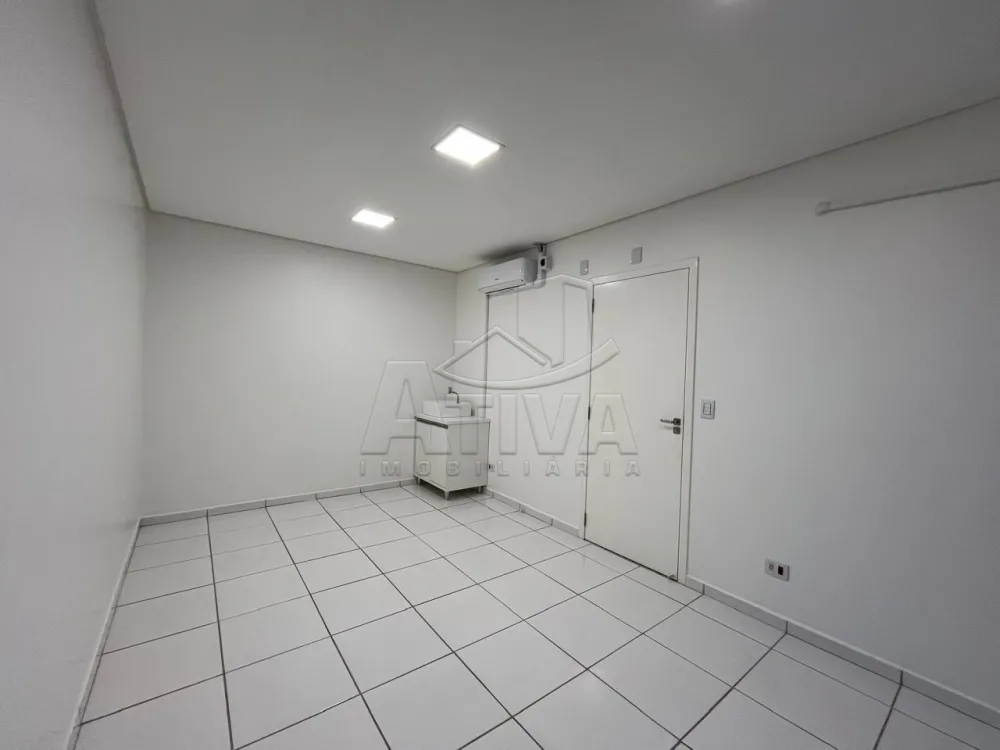 Alugar Comercial / Sala Comercial em Toledo R$ 7.500,00 - Foto 9