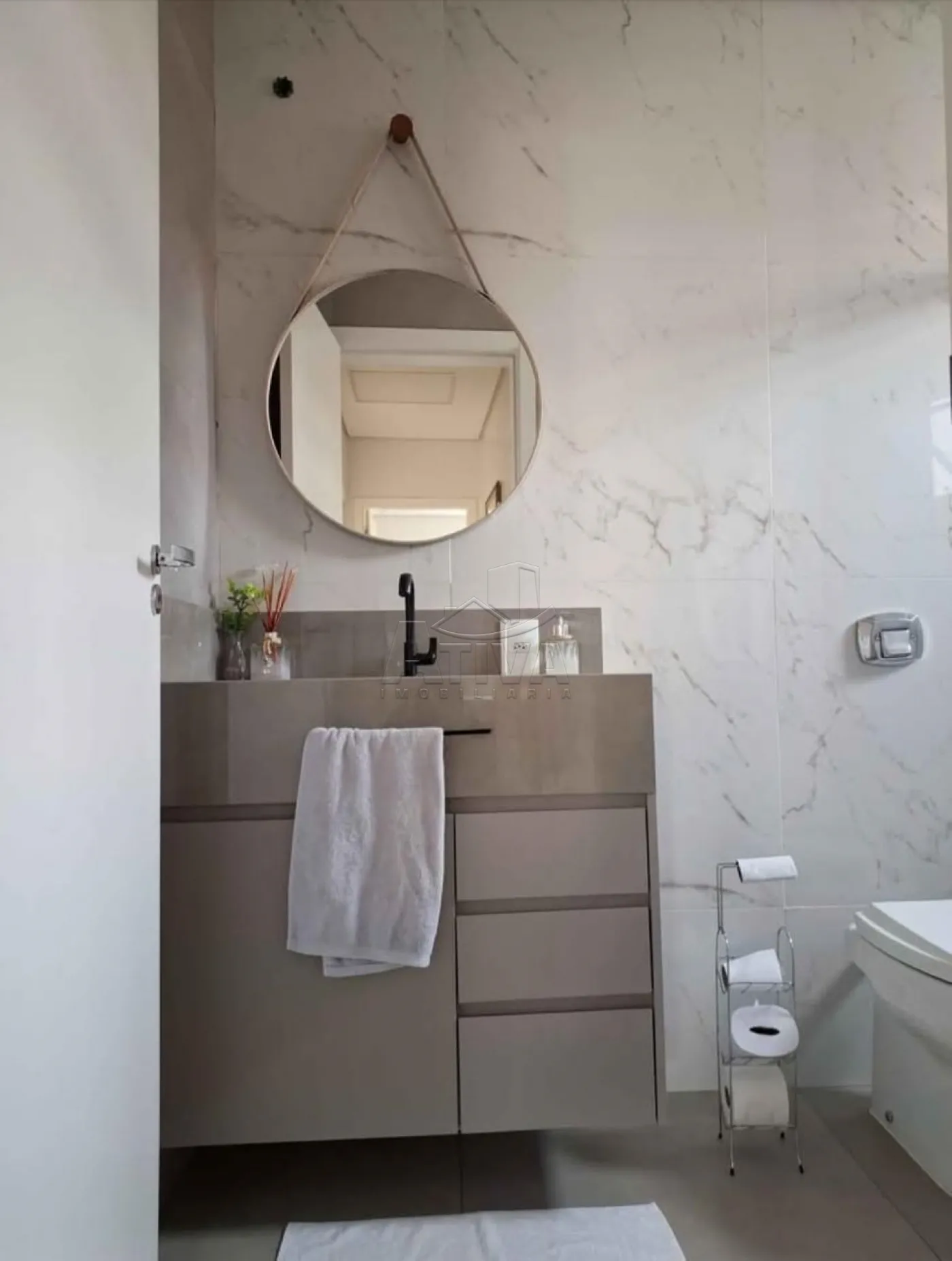 Comprar Casa / Padr&atilde;o em Toledo R$ 830.000,00 - Foto 27