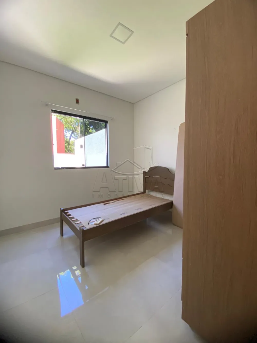 Comprar Casa / Padr&atilde;o em Toledo R$ 300.000,00 - Foto 9
