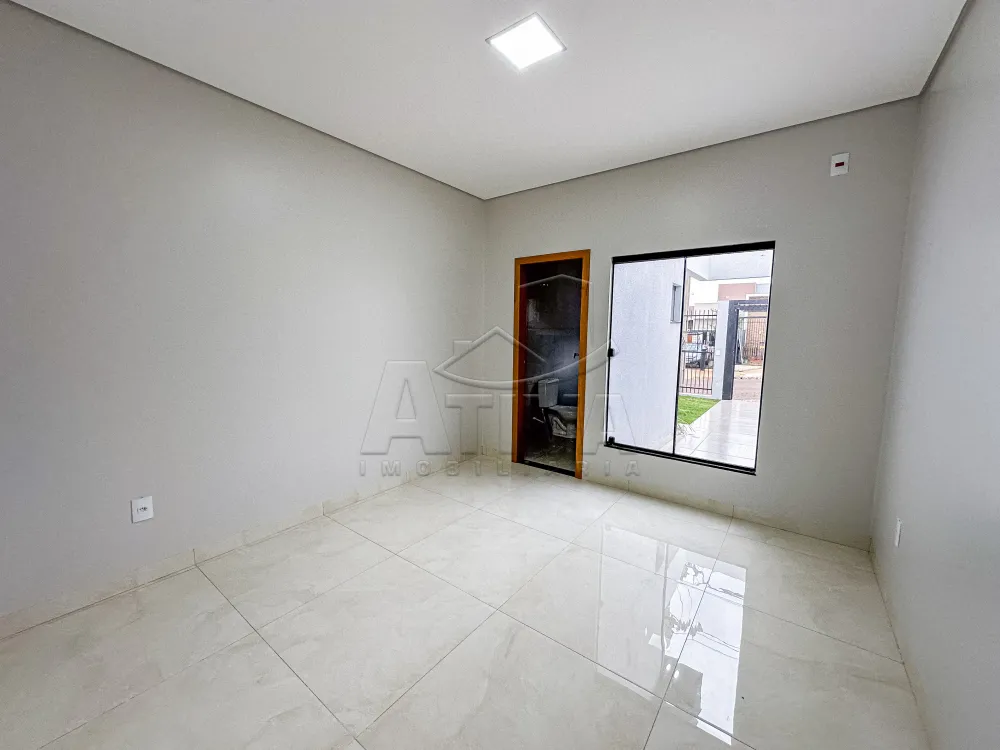 Comprar Casa / Padr&atilde;o em Toledo R$ 335.000,00 - Foto 5