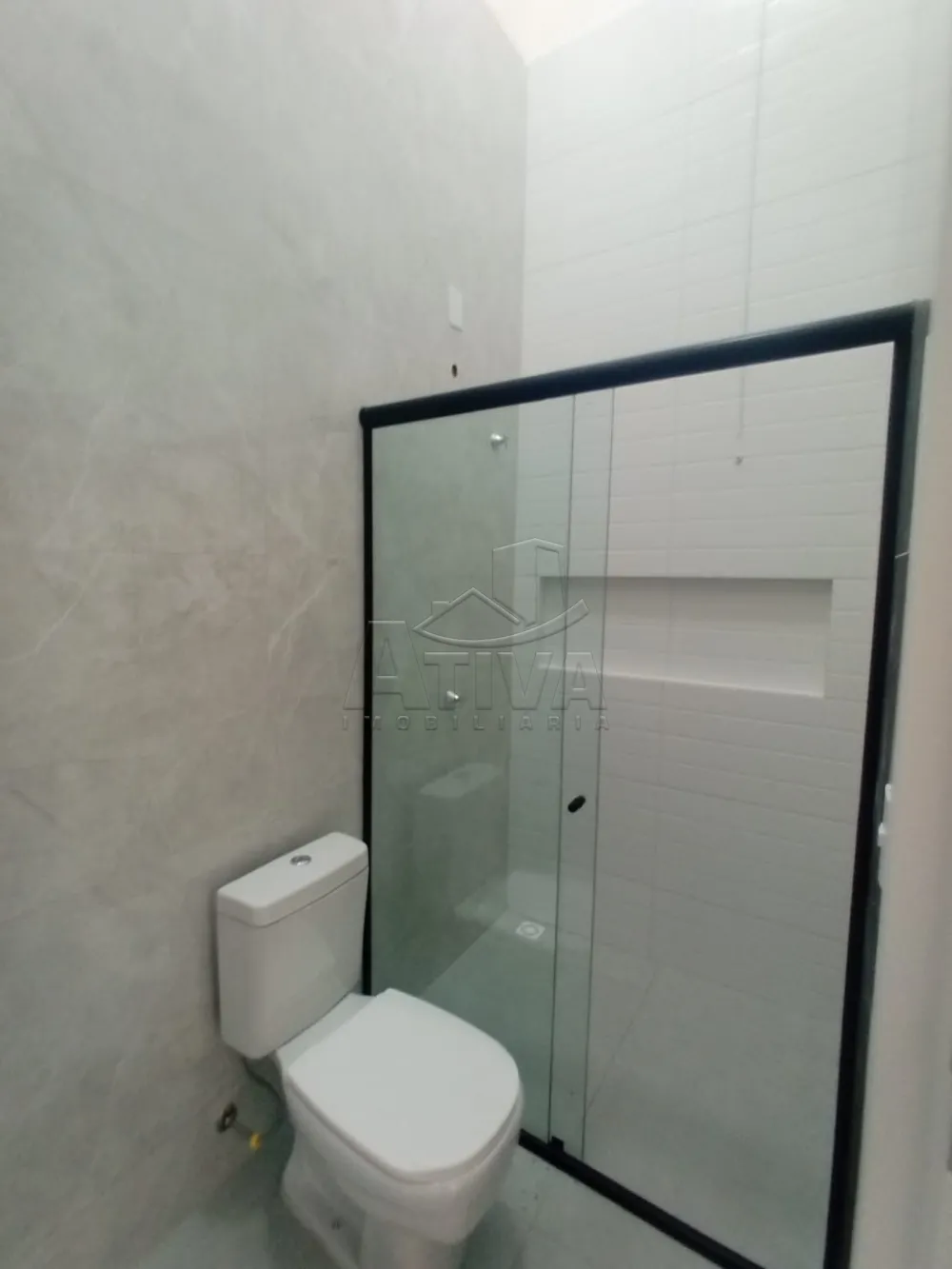 Comprar Casa / Padr&atilde;o em Toledo R$ 480.000,00 - Foto 6