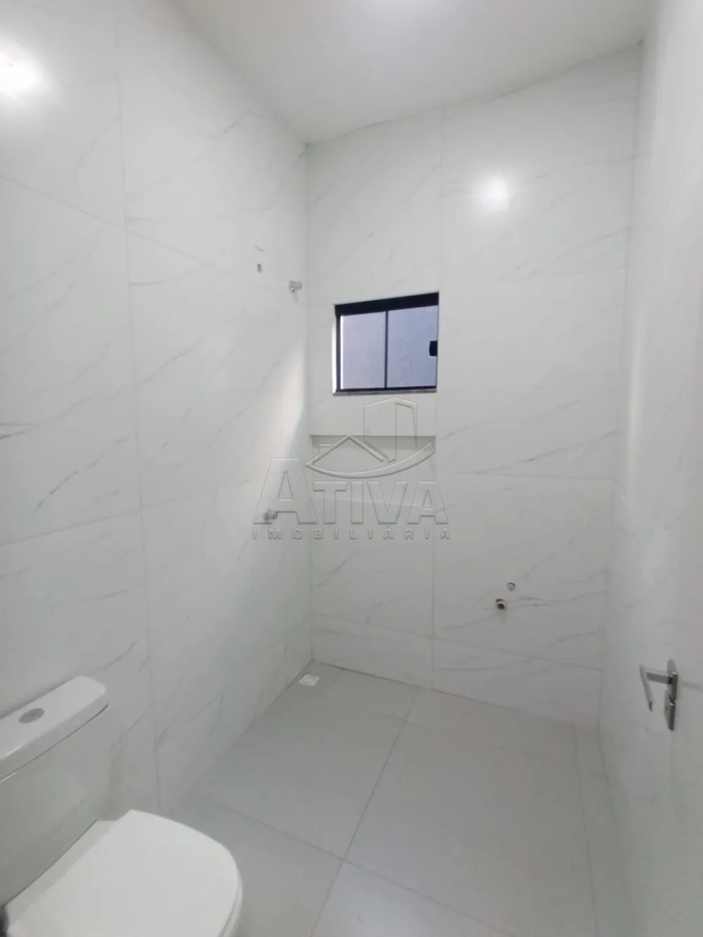 Comprar Casa / Padr&atilde;o em Toledo R$ 330.000,00 - Foto 4