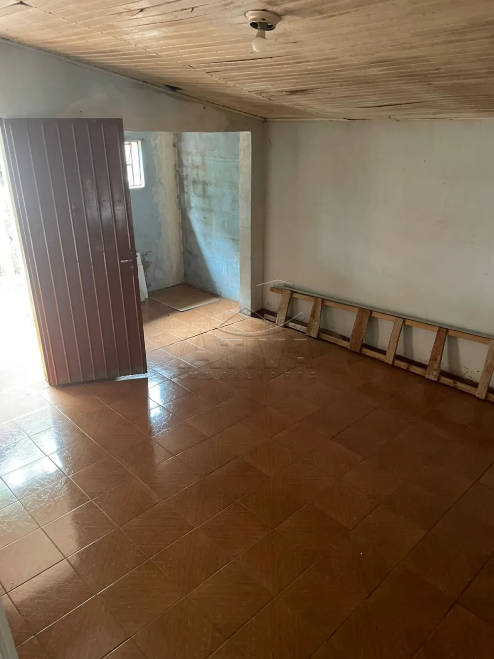 Comprar Casa / Padr&atilde;o em Toledo R$ 250.000,00 - Foto 5