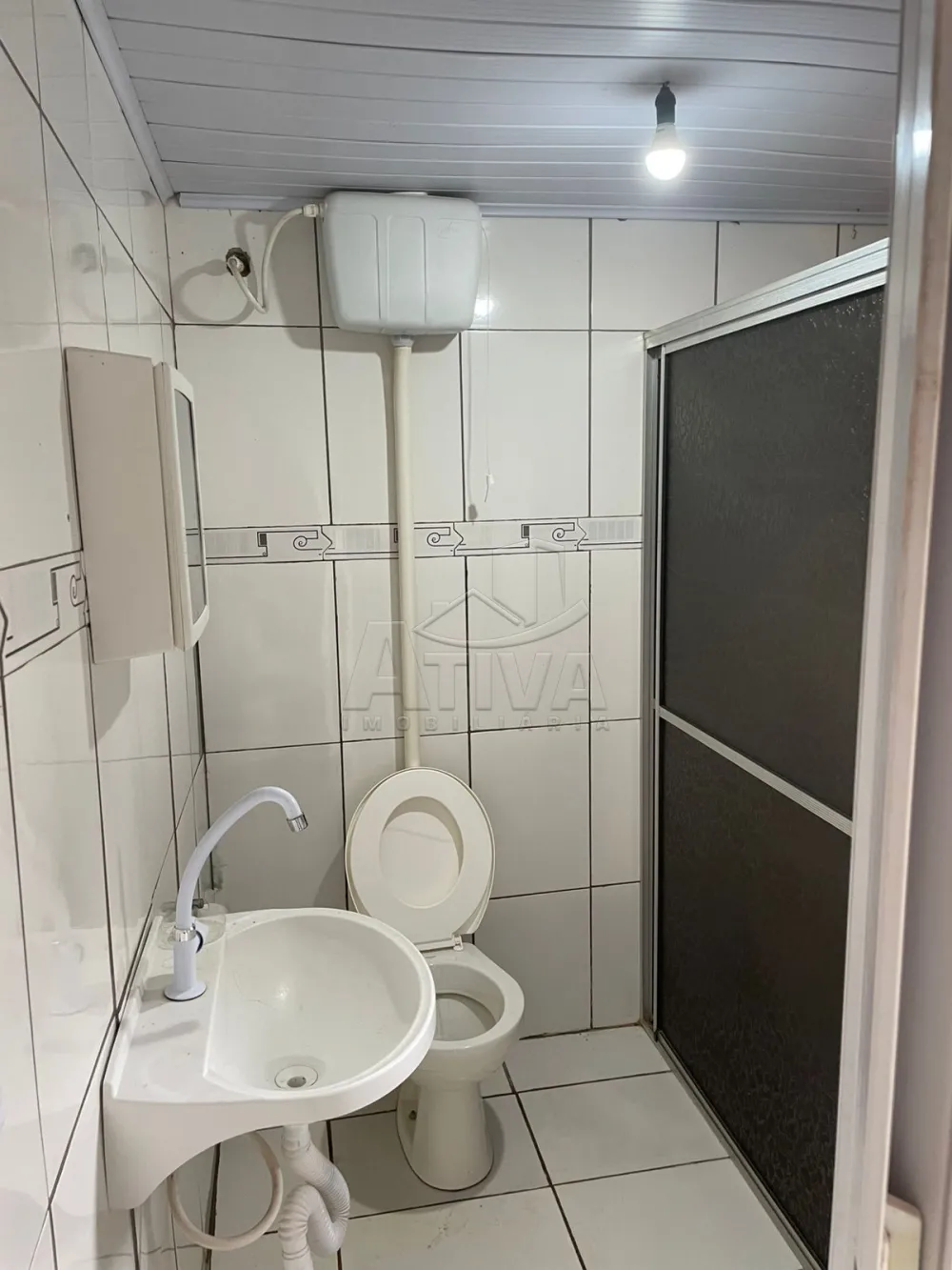Comprar Casa / Padr&atilde;o em Toledo R$ 250.000,00 - Foto 10
