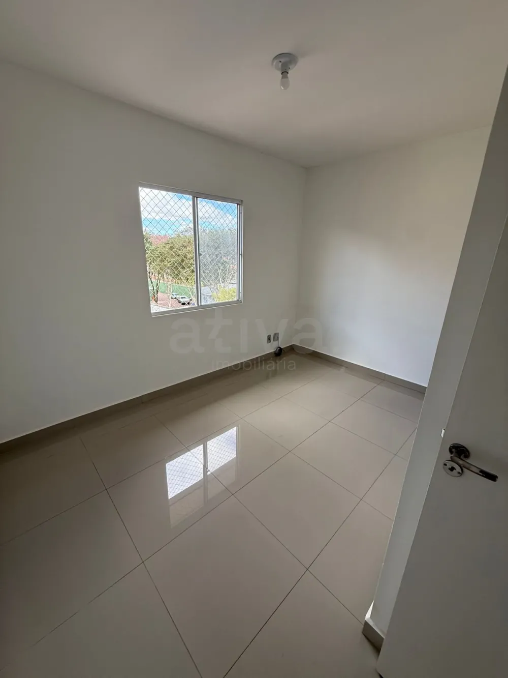 Comprar Apartamento / Padr&atilde;o em Toledo R$ 200.000,00 - Foto 5