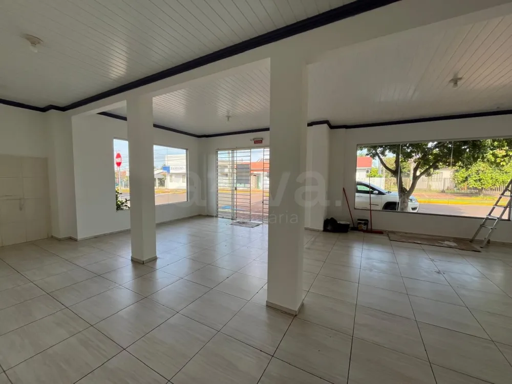 Alugar Comercial / Sala Comercial em Toledo R$ 1.700,00 - Foto 6