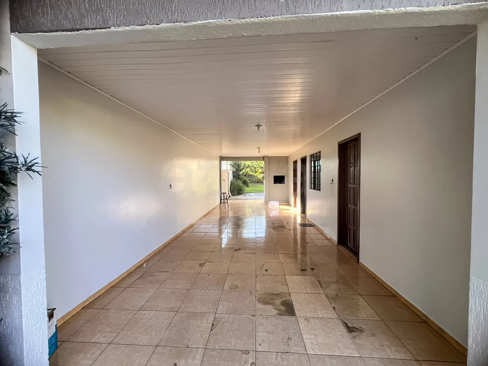 Comprar Casa / Padr&atilde;o em Toledo R$ 680.000,00 - Foto 4