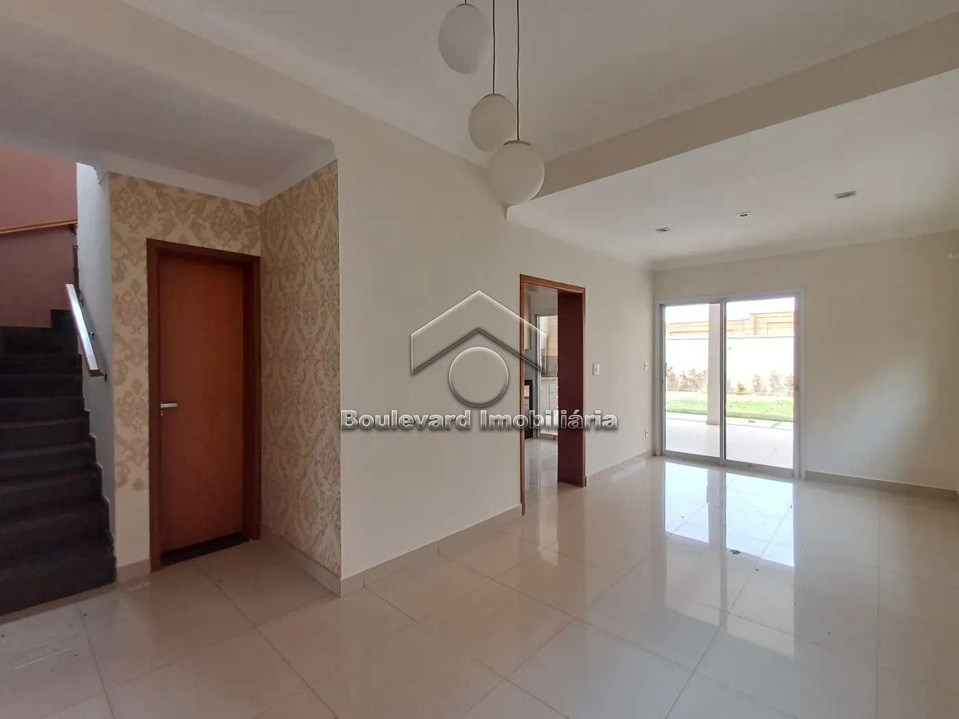 Alugar Casa / Condom&iacute;nio em Ribeir&atilde;o Preto R$ 6.000,00 - Foto 2