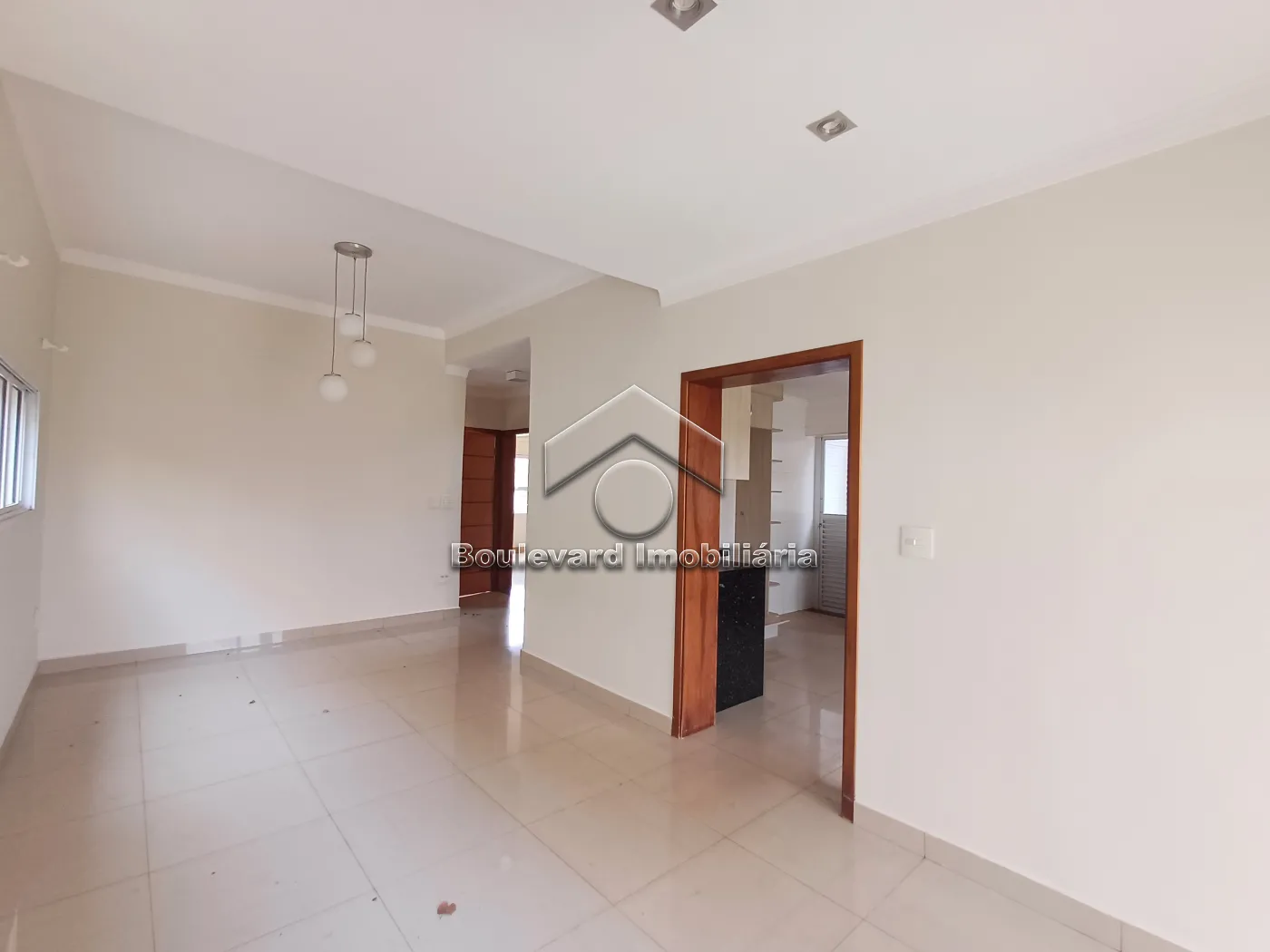 Alugar Casa / Condom&iacute;nio em Ribeir&atilde;o Preto R$ 6.000,00 - Foto 3