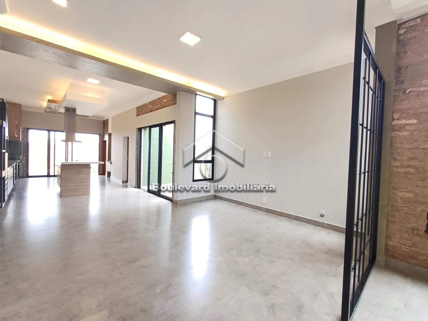 Alugar Casa / Condom&iacute;nio em Ribeir&atilde;o Preto R$ 8.500,00 - Foto 1