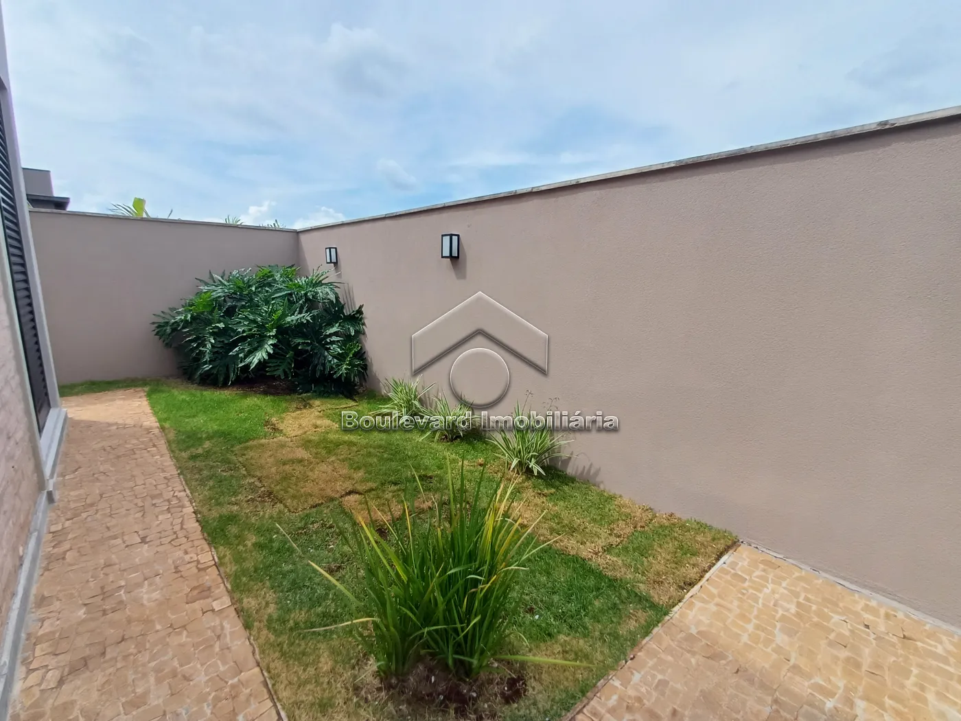 Alugar Casa / Condom&iacute;nio em Ribeir&atilde;o Preto R$ 8.500,00 - Foto 32