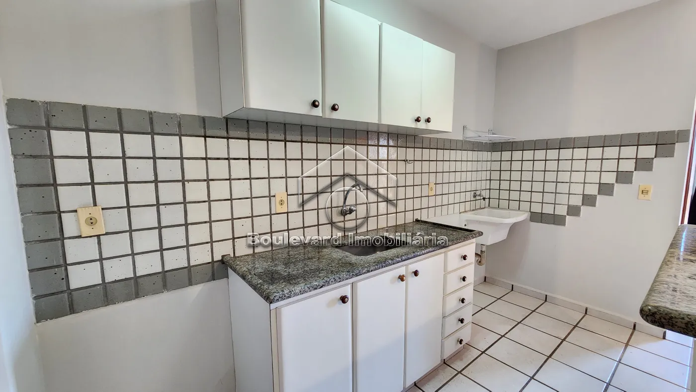 Alugar Apartamento / Padr&atilde;o em Ribeir&atilde;o Preto R$ 1.100,00 - Foto 13