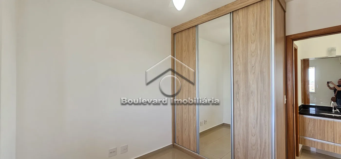 Alugar Apartamento / Padr&atilde;o em Ribeir&atilde;o Preto R$ 2.100,00 - Foto 10