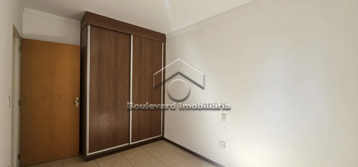 Alugar Apartamento / Padr&atilde;o em Ribeir&atilde;o Preto R$ 2.400,00 - Foto 9