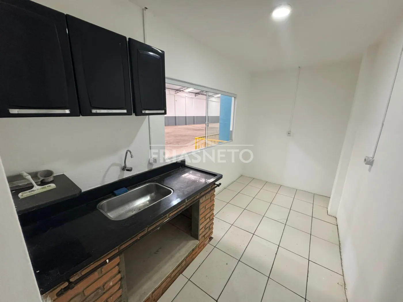 Alugar Comercial / Galp&atilde;o em Piracicaba R$ 15.500,00 - Foto 8