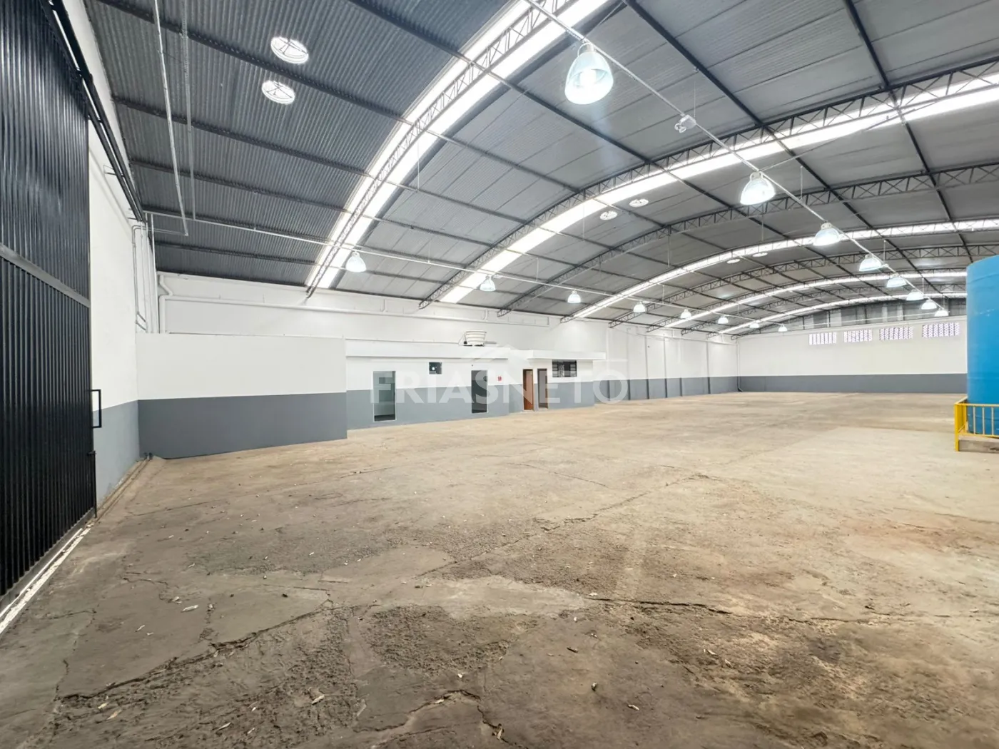 Alugar Comercial / Galp&atilde;o em Piracicaba R$ 15.500,00 - Foto 5