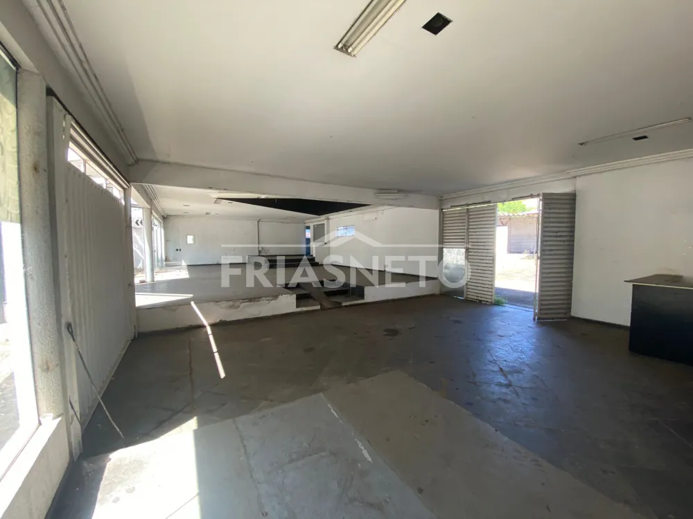 Alugar Comercial / Im&oacute;vel Comercial em Piracicaba R$ 9.000,00 - Foto 16