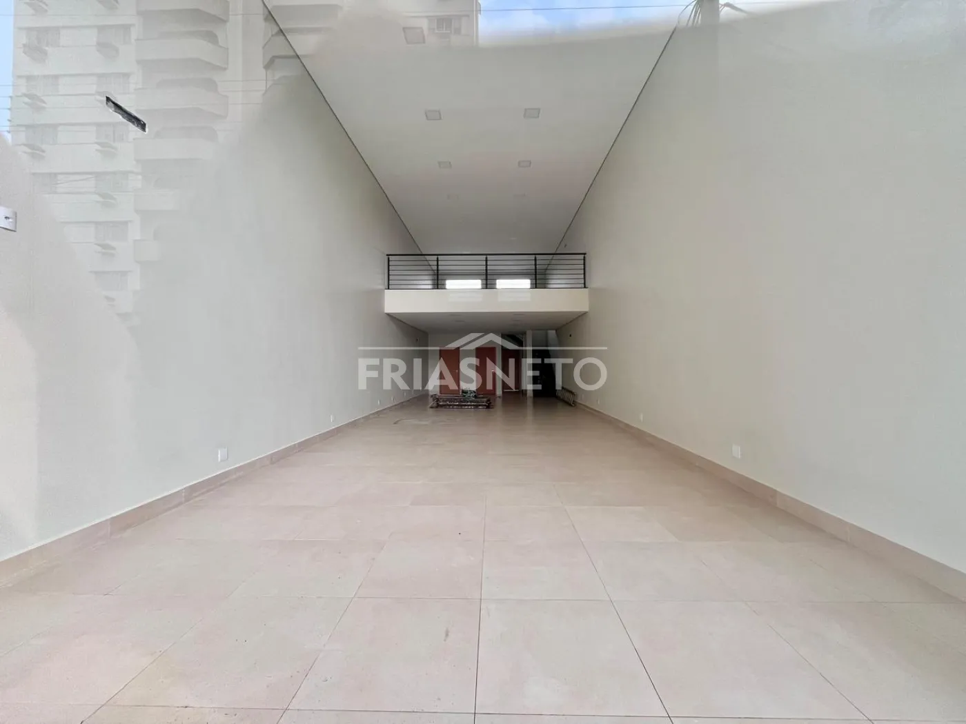 Alugar Comercial / Sal&atilde;o em Piracicaba R$ 7.500,00 - Foto 2