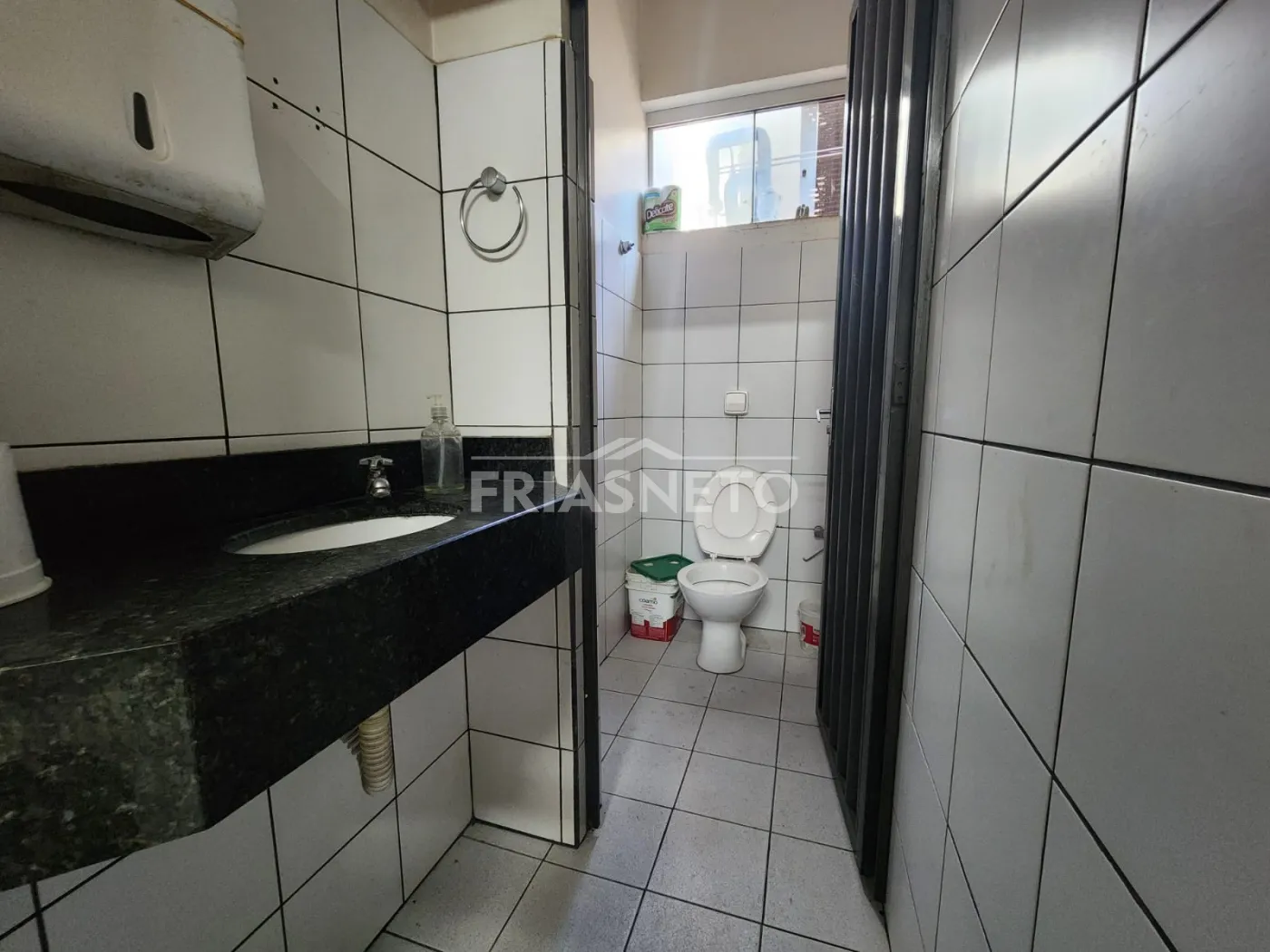 Alugar Comercial / Im&oacute;vel Comercial em Piracicaba R$ 28.000,00 - Foto 16