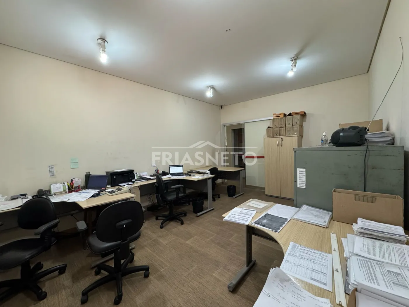 Alugar Comercial / Im&oacute;vel Comercial em Piracicaba R$ 28.000,00 - Foto 37