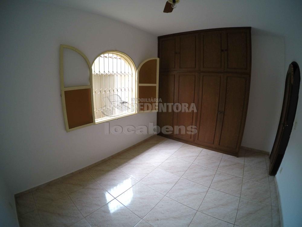 Casa, 3 quartos, 236 m² - Foto 2