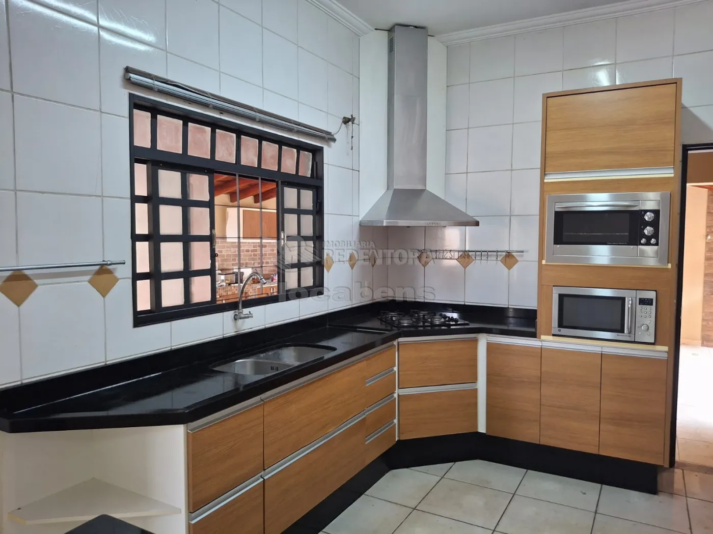 Casa, 3 quartos, 210 m² - Foto 3