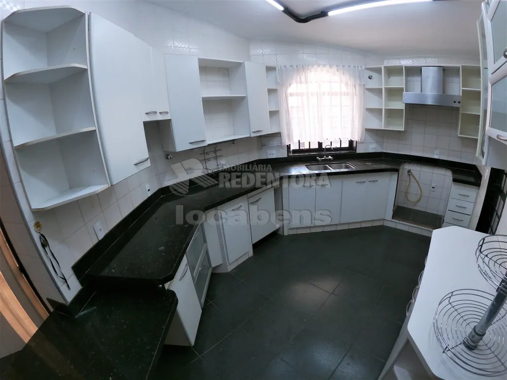 Alugar Casa / Sobrado em S&atilde;o Jos&eacute; do Rio Preto R$ 3.800,00 - Foto 12