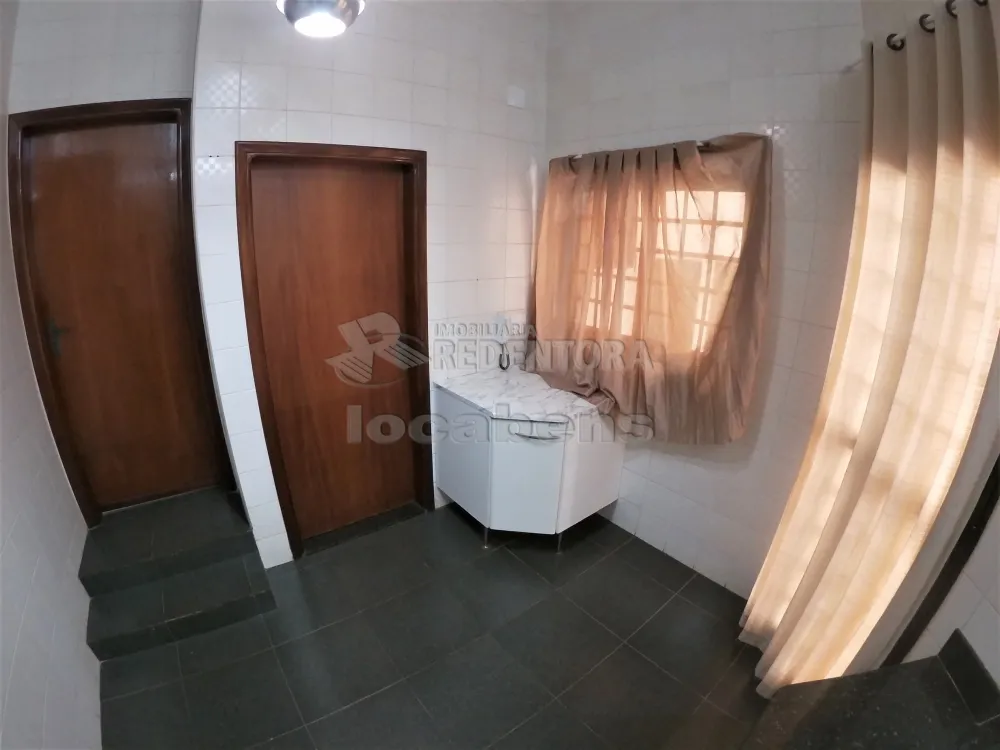 Alugar Casa / Sobrado em S&atilde;o Jos&eacute; do Rio Preto R$ 3.800,00 - Foto 14