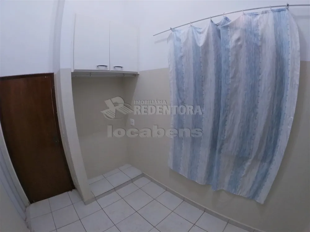 Alugar Casa / Sobrado em S&atilde;o Jos&eacute; do Rio Preto R$ 3.800,00 - Foto 38