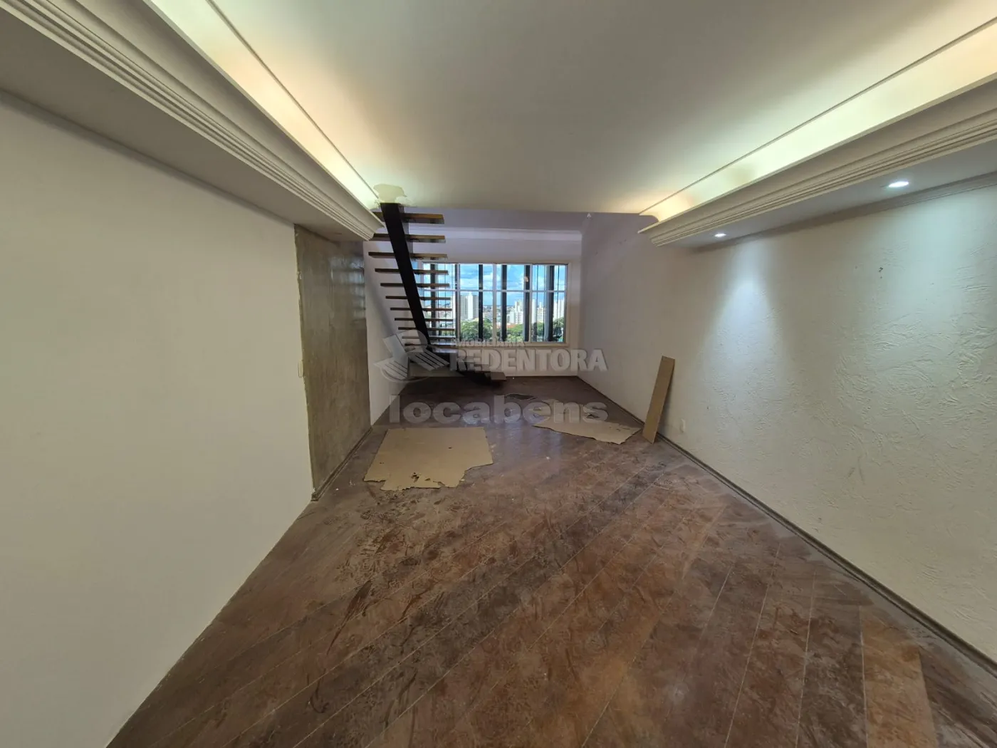 Cobertura, 3 quartos, 204 m² - Foto 2