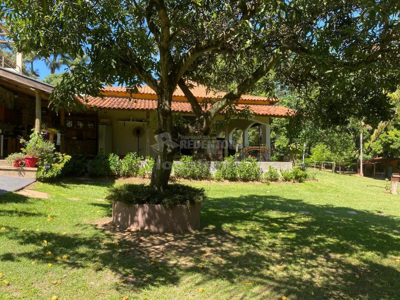 Chácara, 4 quartos, 5200 m² - Foto 2