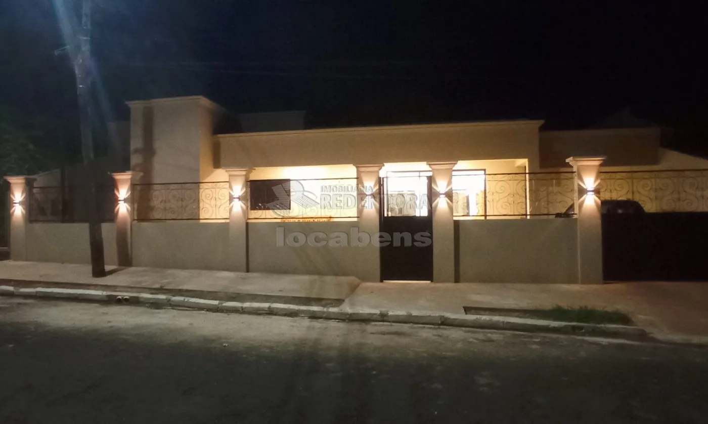 Chácara, 4 quartos, 528 m² - Foto 1