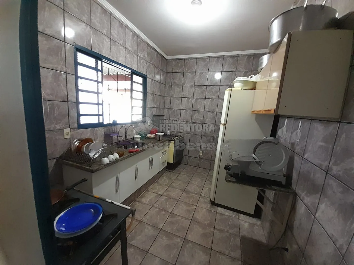 Sítio, 3 quartos, 242 m² - Foto 2