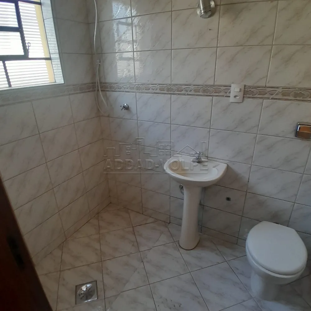 Alugar Casa / Padr&atilde;o em Bauru R$ 3.700,00 - Foto 9
