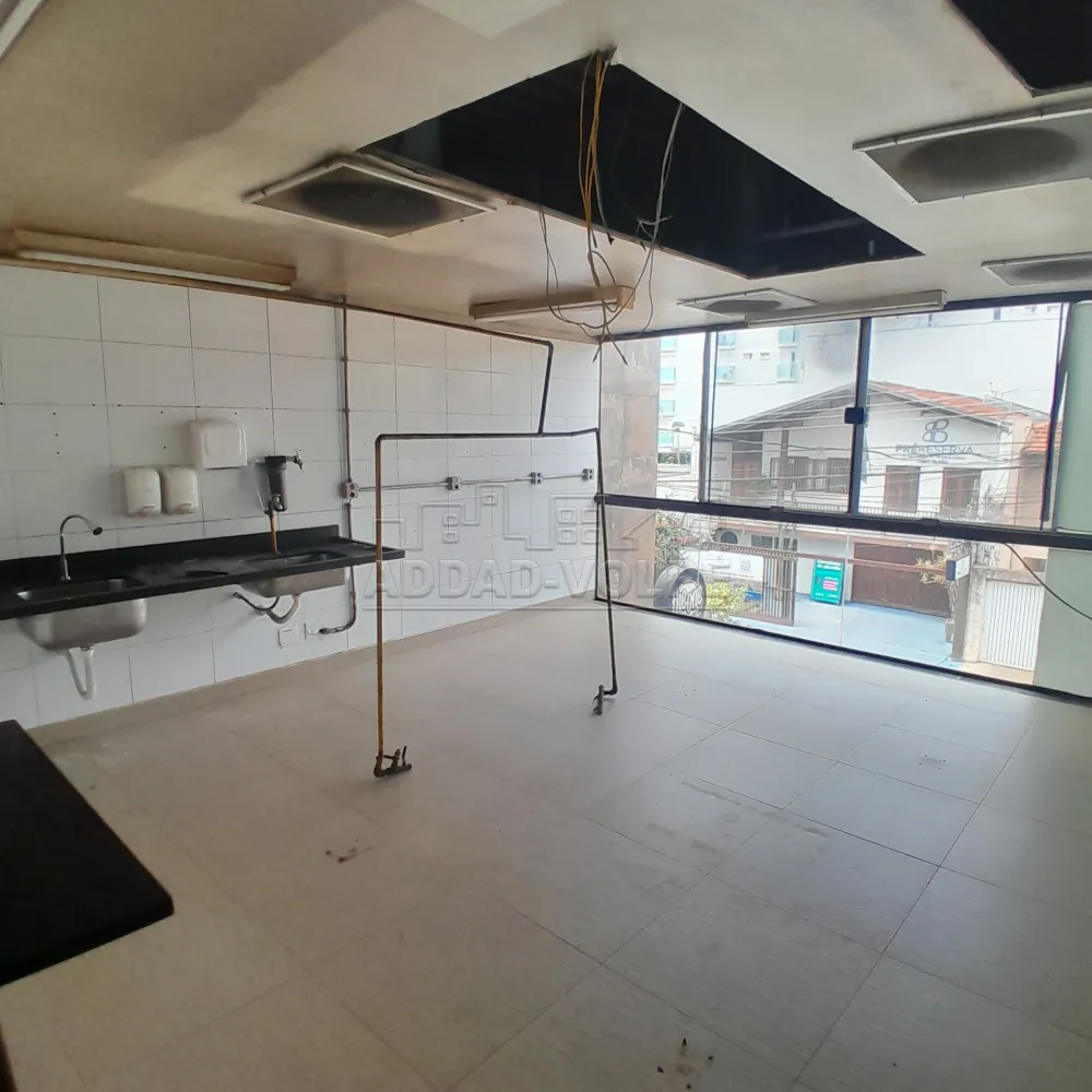 Alugar Comercial / Sal&atilde;o em Bauru R$ 15.000,00 - Foto 9