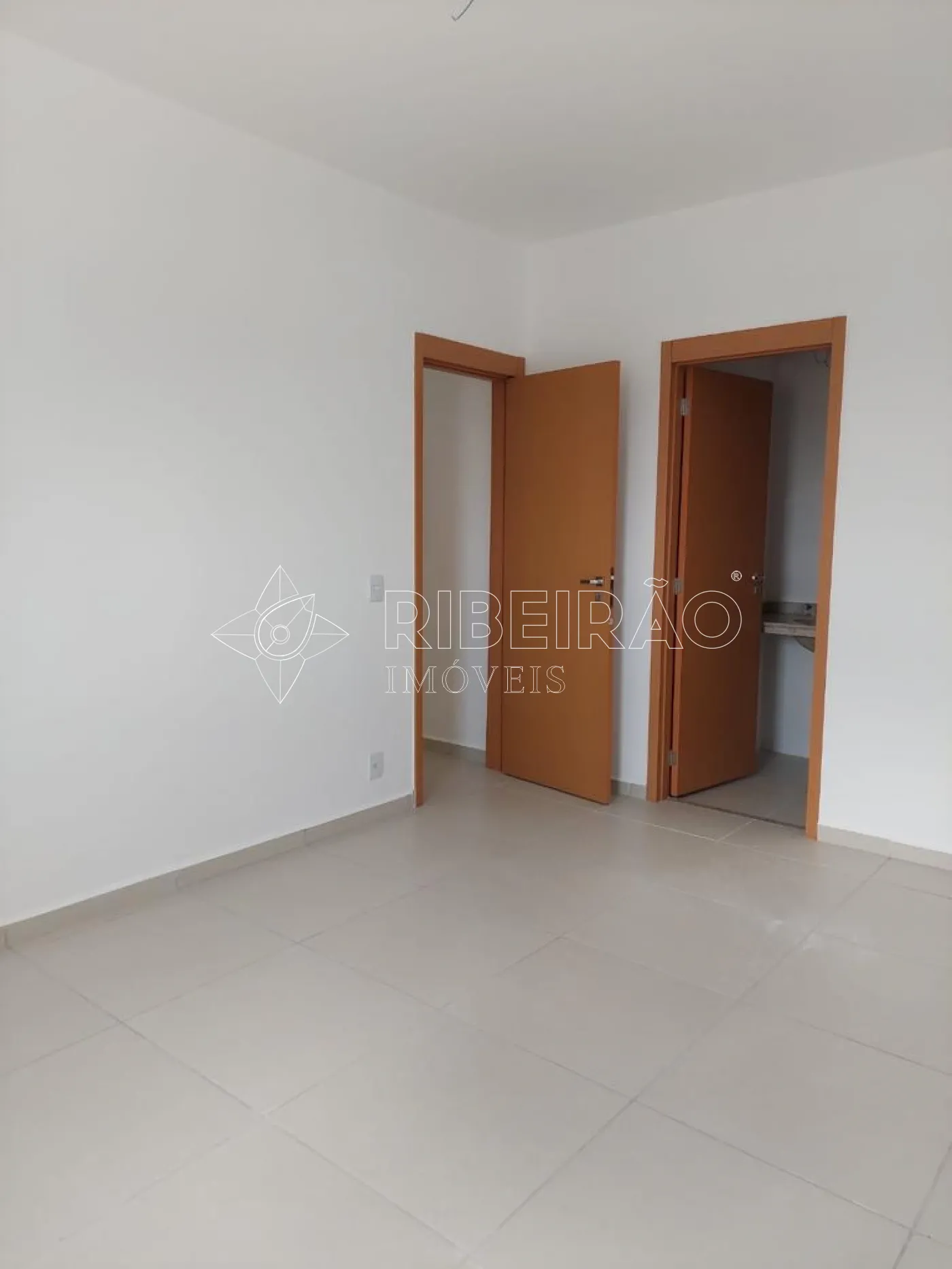 Comprar Apartamento / Padr&atilde;o em Ribeir&atilde;o Preto R$ 420.000,00 - Foto 2