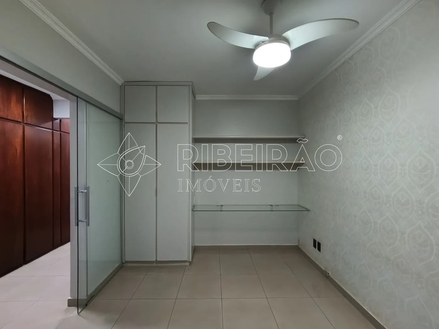 Alugar Apartamento / Padr&atilde;o em Ribeir&atilde;o Preto R$ 3.000,00 - Foto 12