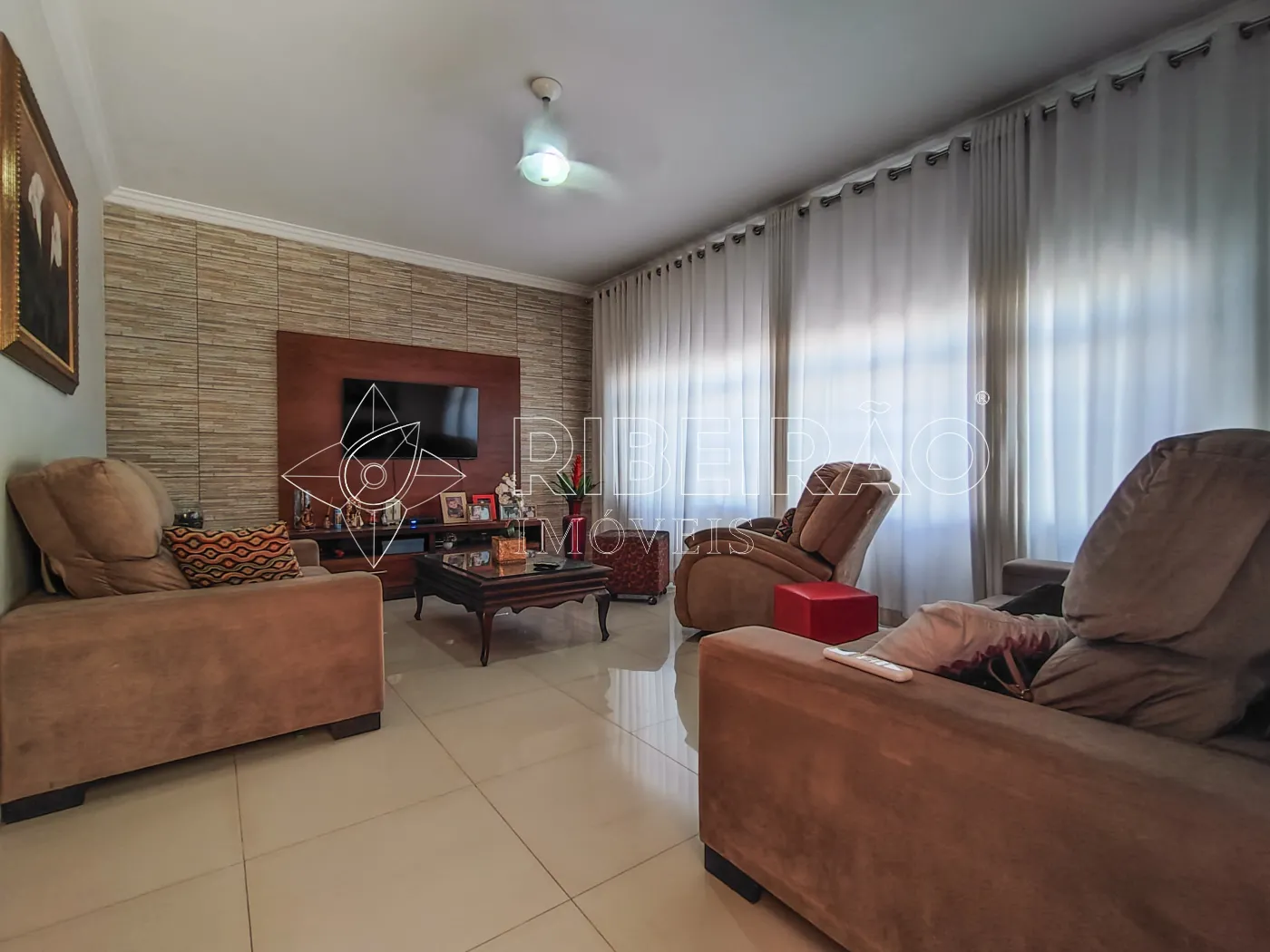 Comprar Casa / Casa em Ribeir&atilde;o Preto R$ 650.000,00 - Foto 2
