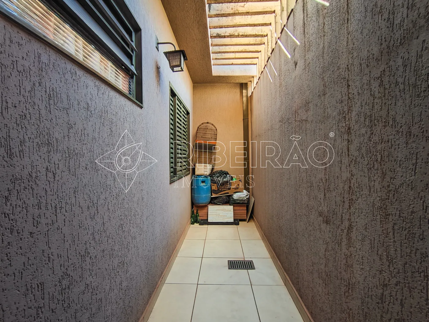 Comprar Casa / Casa em Ribeir&atilde;o Preto R$ 650.000,00 - Foto 6