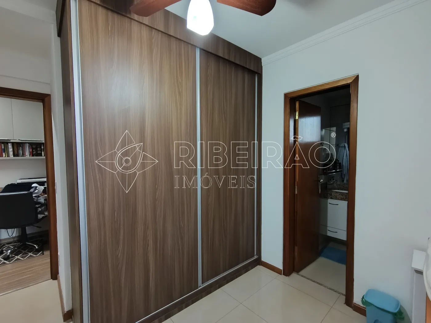 Comprar Apartamento / Padr&atilde;o em Ribeir&atilde;o Preto R$ 640.000,00 - Foto 9
