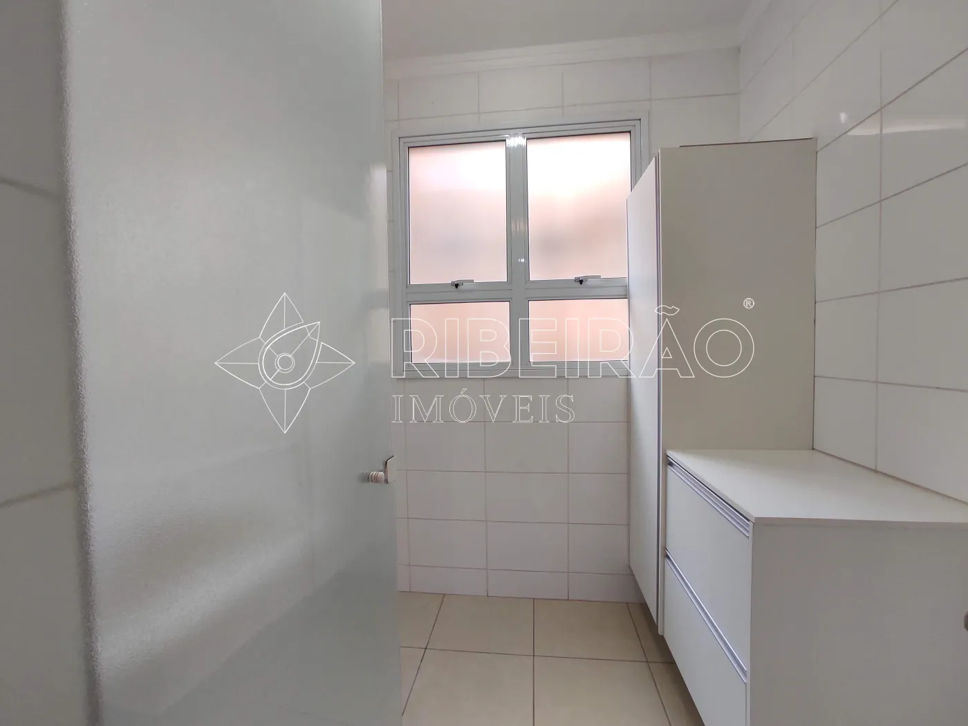 Alugar Apartamento / Padr&atilde;o em Ribeir&atilde;o Preto R$ 2.500,00 - Foto 10