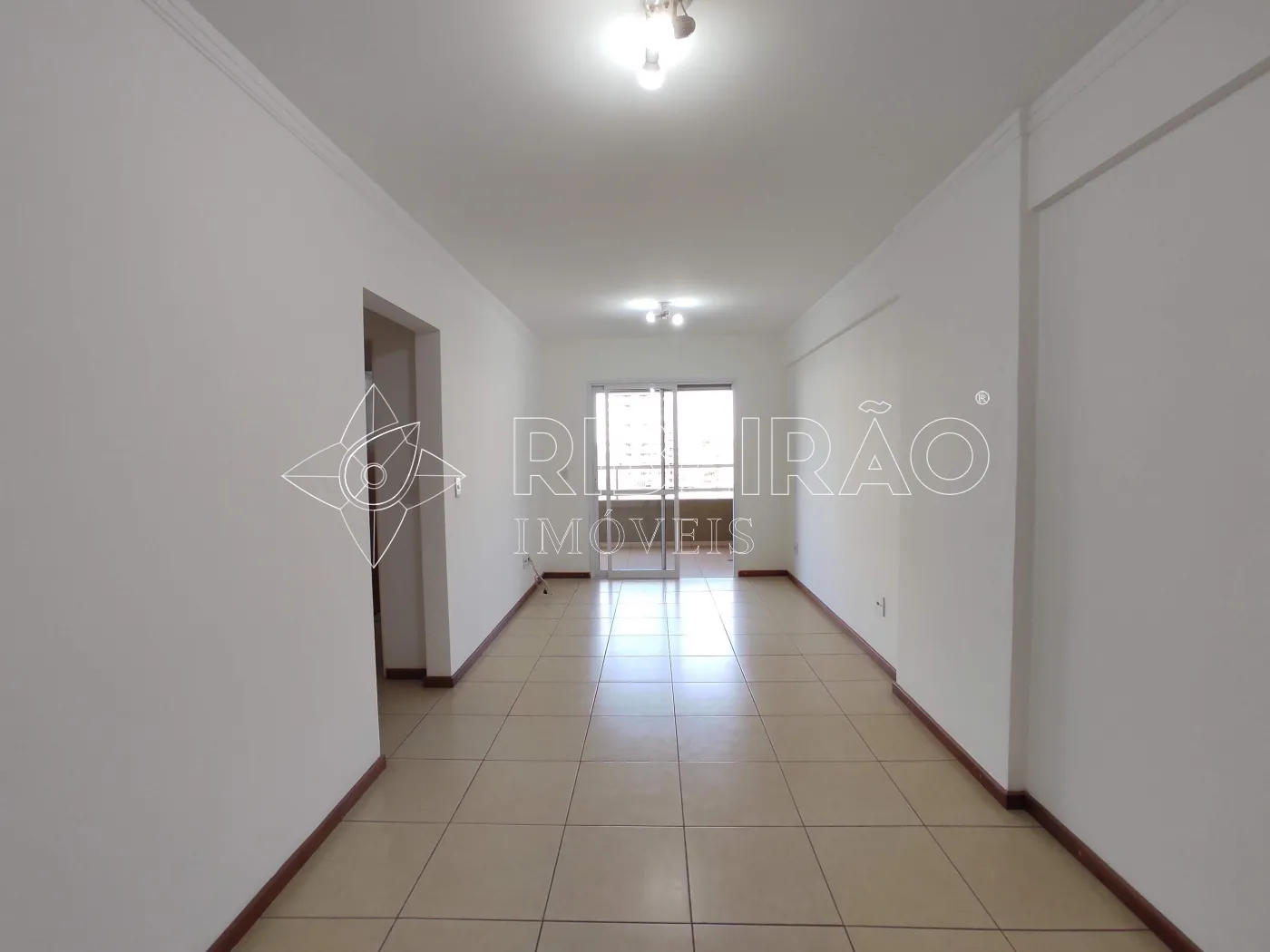 Alugar Apartamento / Padr&atilde;o em Ribeir&atilde;o Preto R$ 2.500,00 - Foto 1